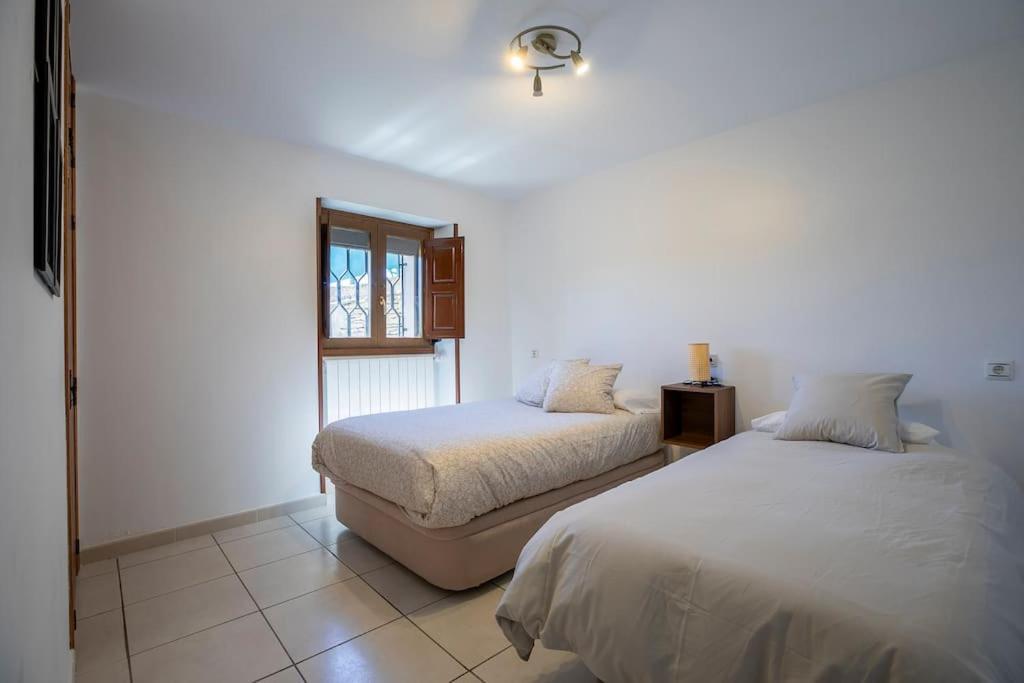 קסטילו דה חאקה Casa Feli - Apartamento Con Jardin Privado En Los Pirineos מראה חיצוני תמונה