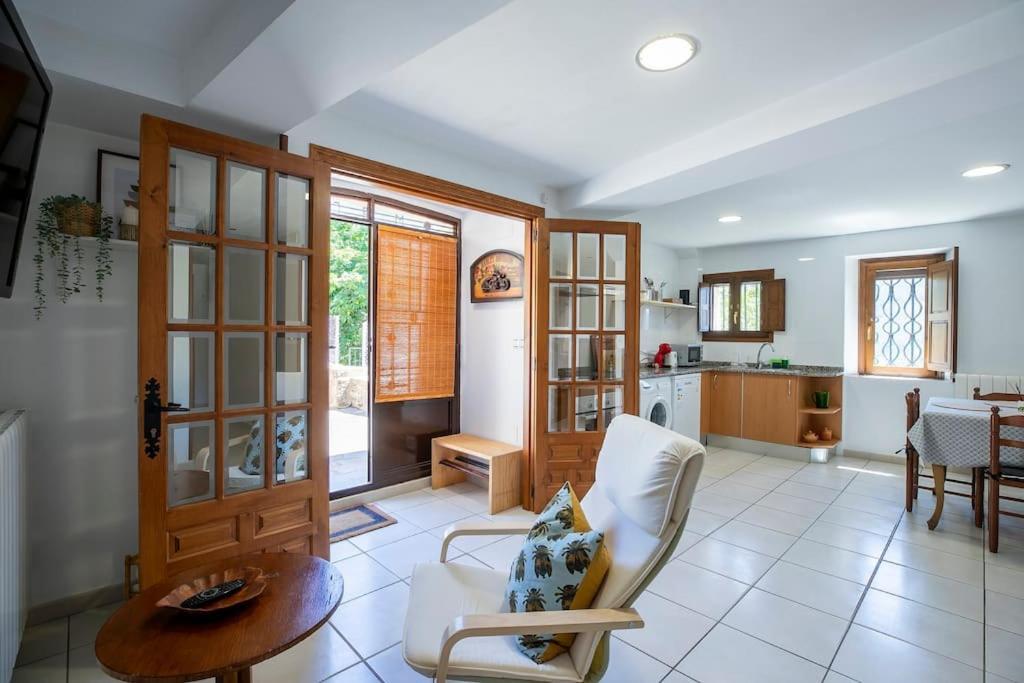 קסטילו דה חאקה Casa Feli - Apartamento Con Jardin Privado En Los Pirineos מראה חיצוני תמונה