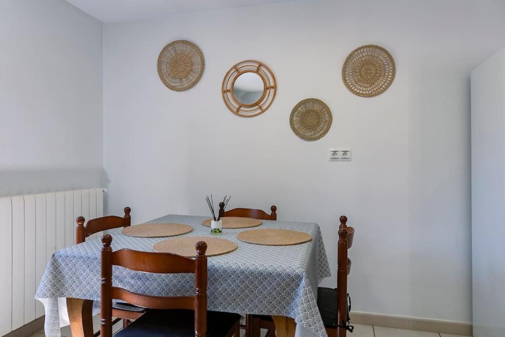 קסטילו דה חאקה Casa Feli - Apartamento Con Jardin Privado En Los Pirineos מראה חיצוני תמונה