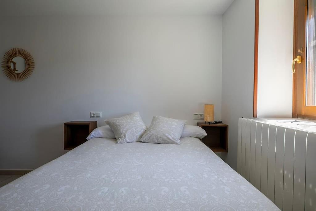 קסטילו דה חאקה Casa Feli - Apartamento Con Jardin Privado En Los Pirineos מראה חיצוני תמונה